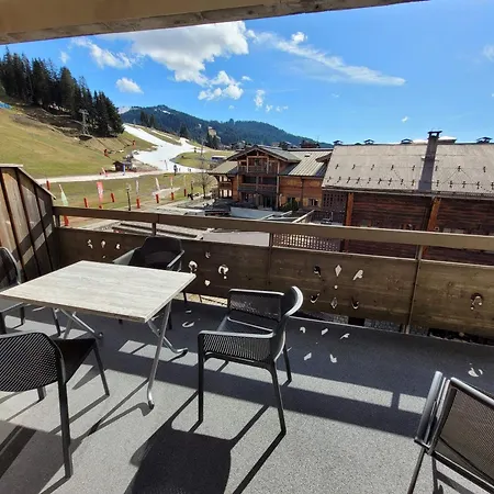 Renove 3* Au Pied Des Pistes, Balcon, Parking, Wifi, Pour 4 Personnes - Fr-1-598-133 * Les Gets