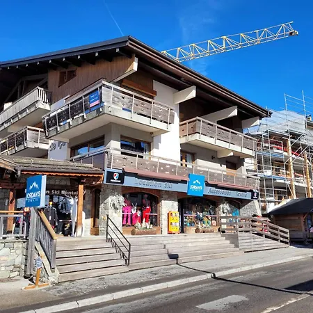 Apartment Renove 3* Au Pied Des Pistes, Balcon, Parking, Wifi, Pour 4 Personnes - Fr-1-598-133 Les Gets